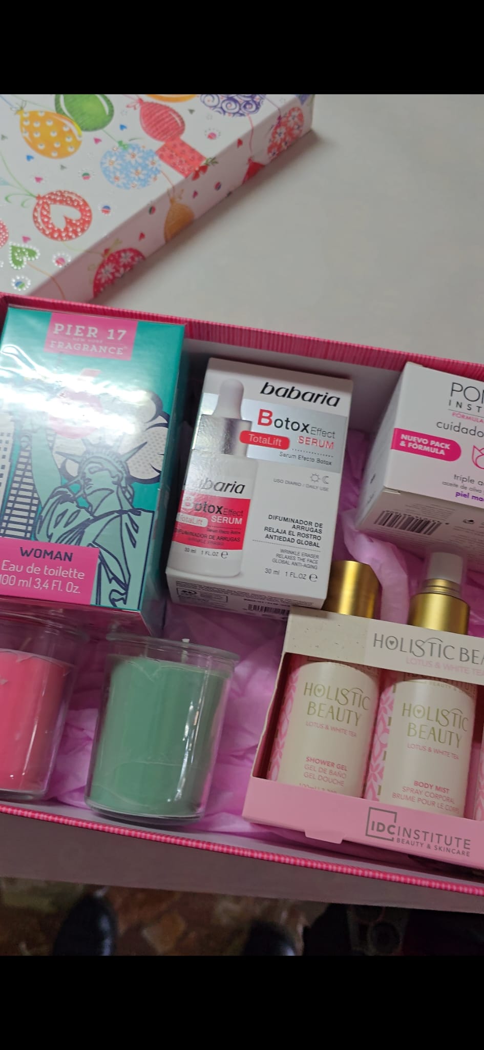 imagen de la sección de perfumes y belleza